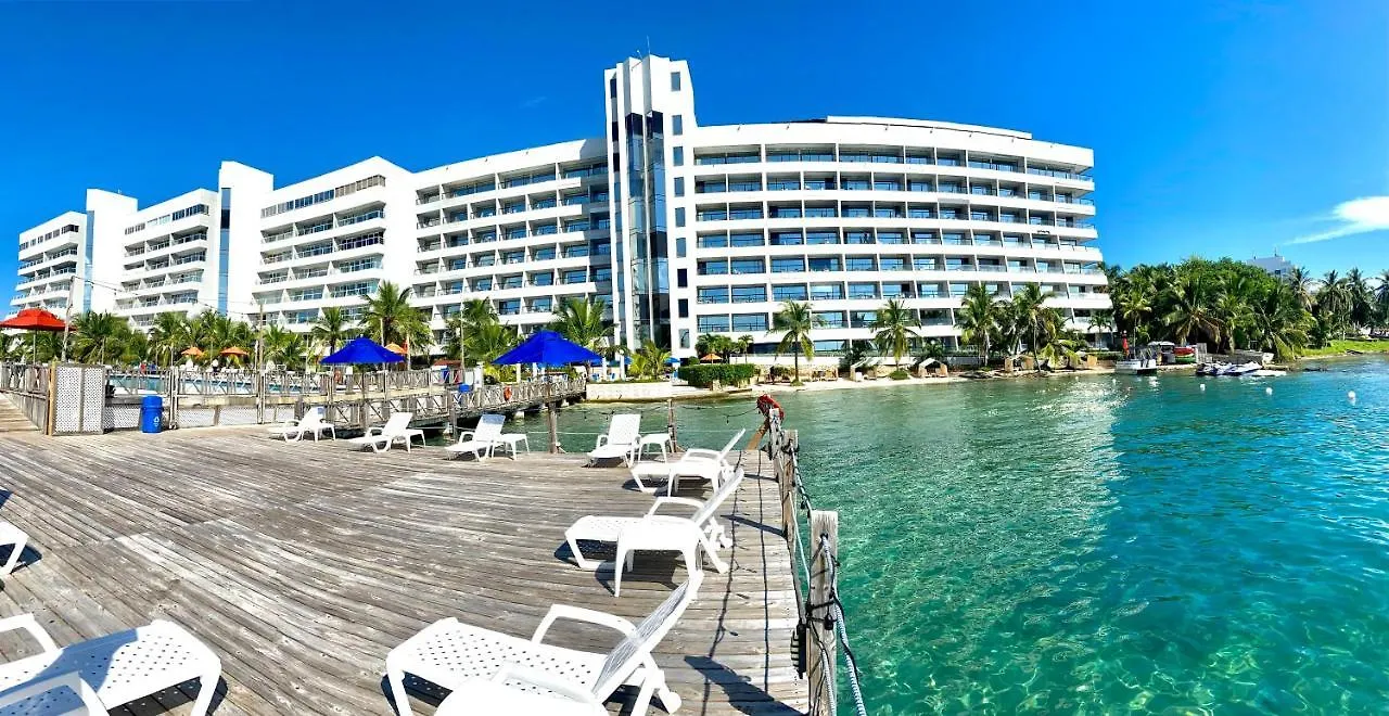 Exclusivos Apartamentos con playa privada San Andrés