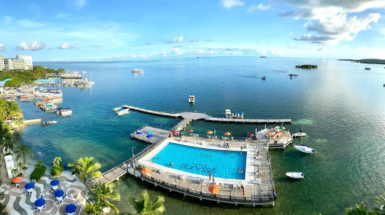 Exclusivos Apartamentos con playa privada San Andrés