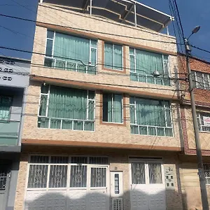 https://confortable.hotels-bogota.net