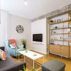 https://el-rio-seville.es-andalucia.com